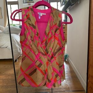Nanette Lepore gorgeous silk top  Size 0